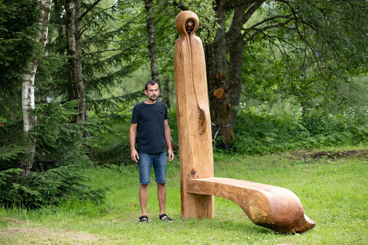 Jakub Chocholoušek | Guardian of Travellers | Art in the City 2022