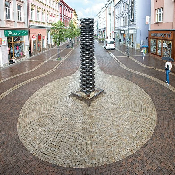 Lukáš Rais | Stele | Art in the City 2016