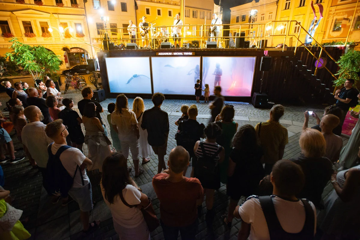 Michal Trpák | Aquarium – Mobile Gallery | Art in the City 2023