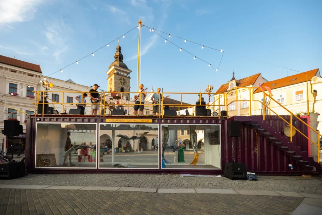 Michal Trpák | Aquarium – Mobile Gallery | Art in the City 2023
