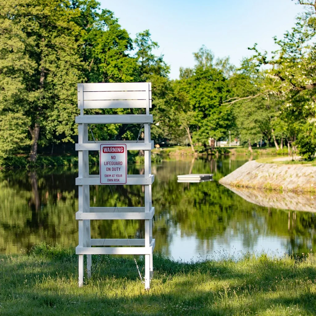 Miroslav Vodák | Lifeguard | Art in the City 2020