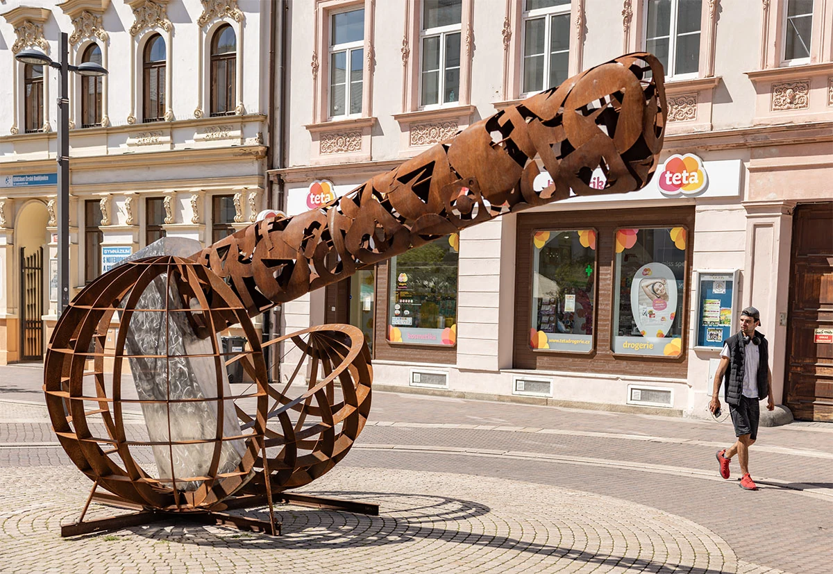 Tomáš Dolejš | A Divided Society | Art in the City 2024
