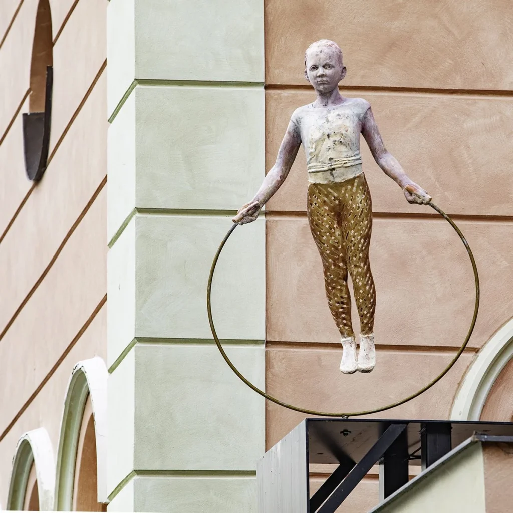 Vojtěch Trocha | Sister Izabela | Art in the City 2019